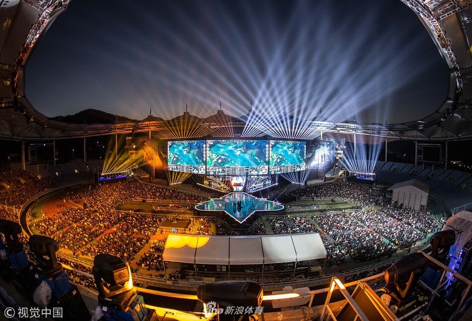 LCK夏季赛冠军战队爆冷翻车，世界赛晋级形势告急！中单选手高伤害难救主，季后赛陷生死战